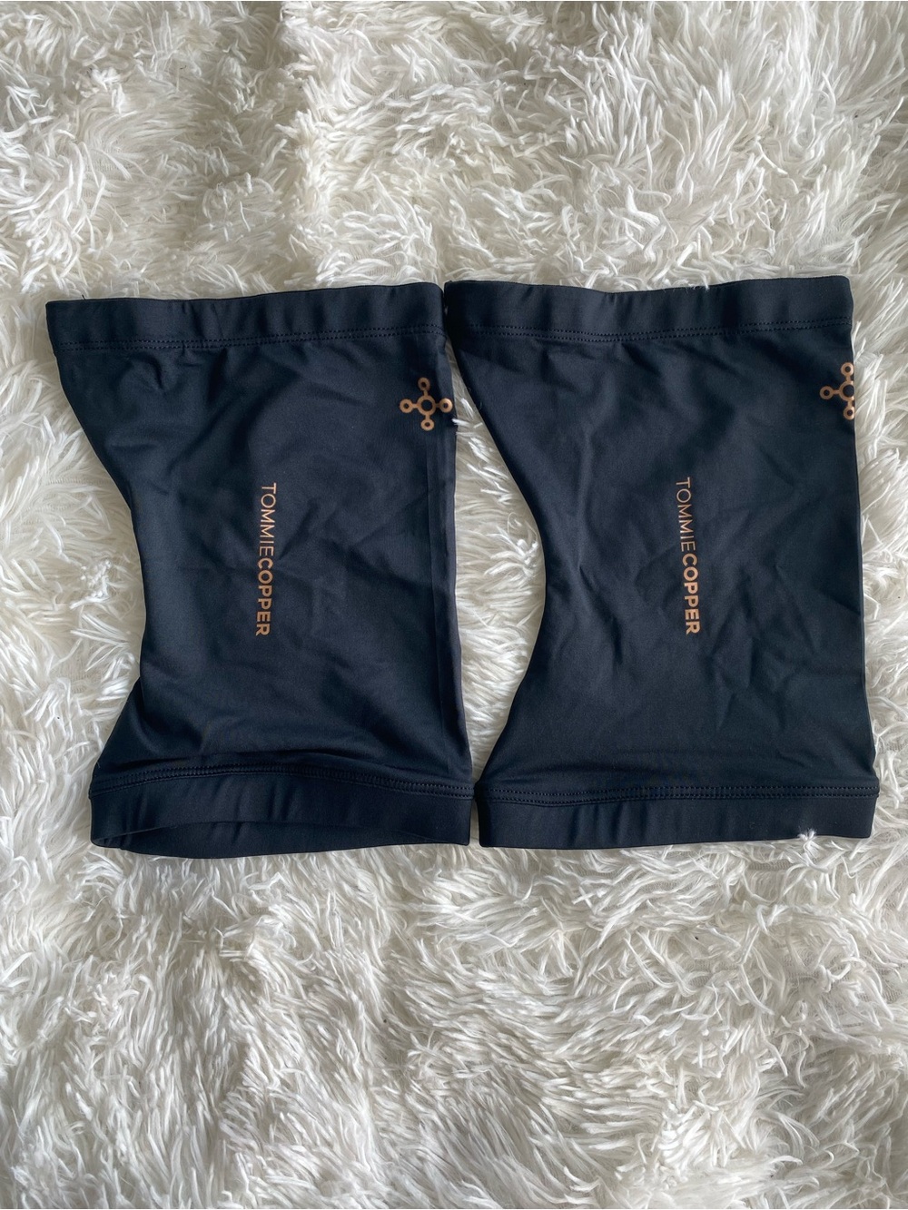 Tommie Copper Black Compression Knee Sleeve 2XL unisex